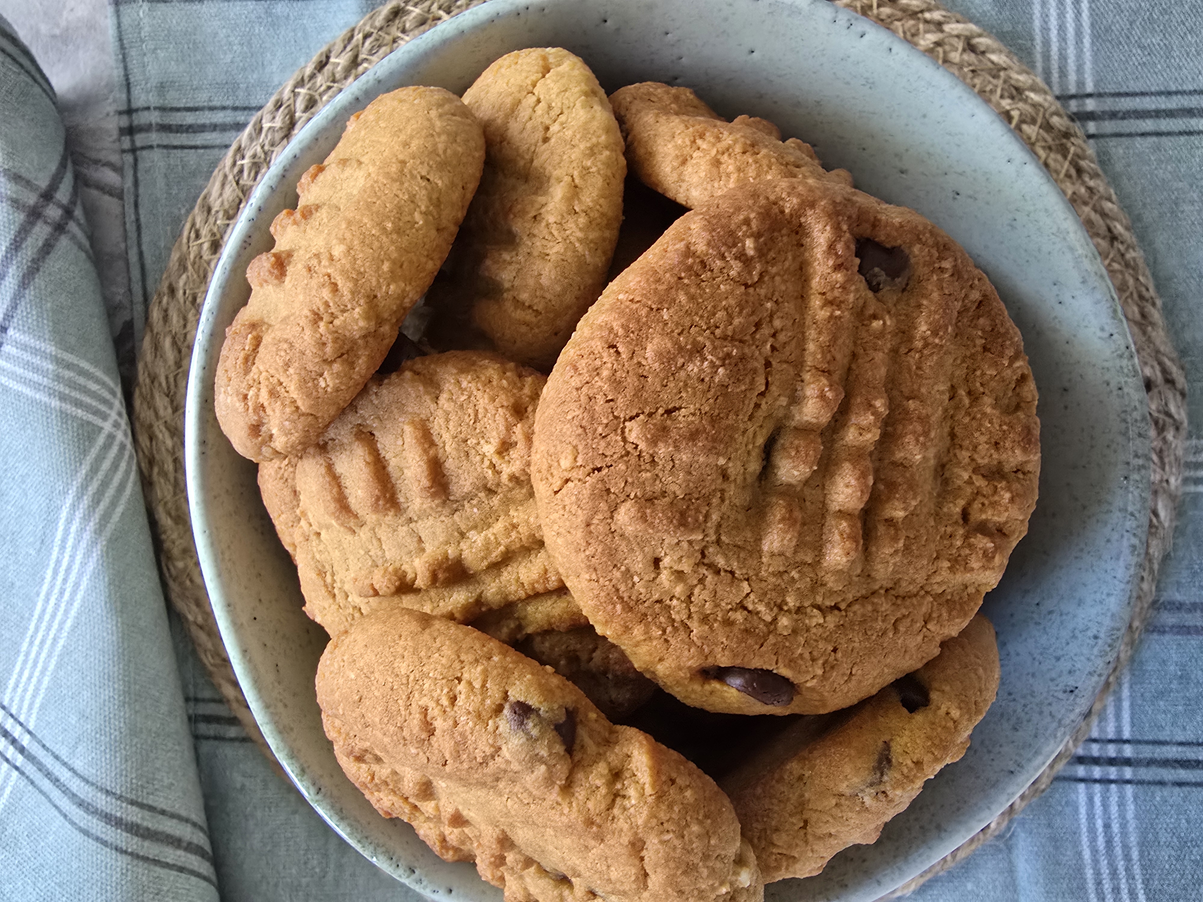 a bowl with a gluten-free almond cookies