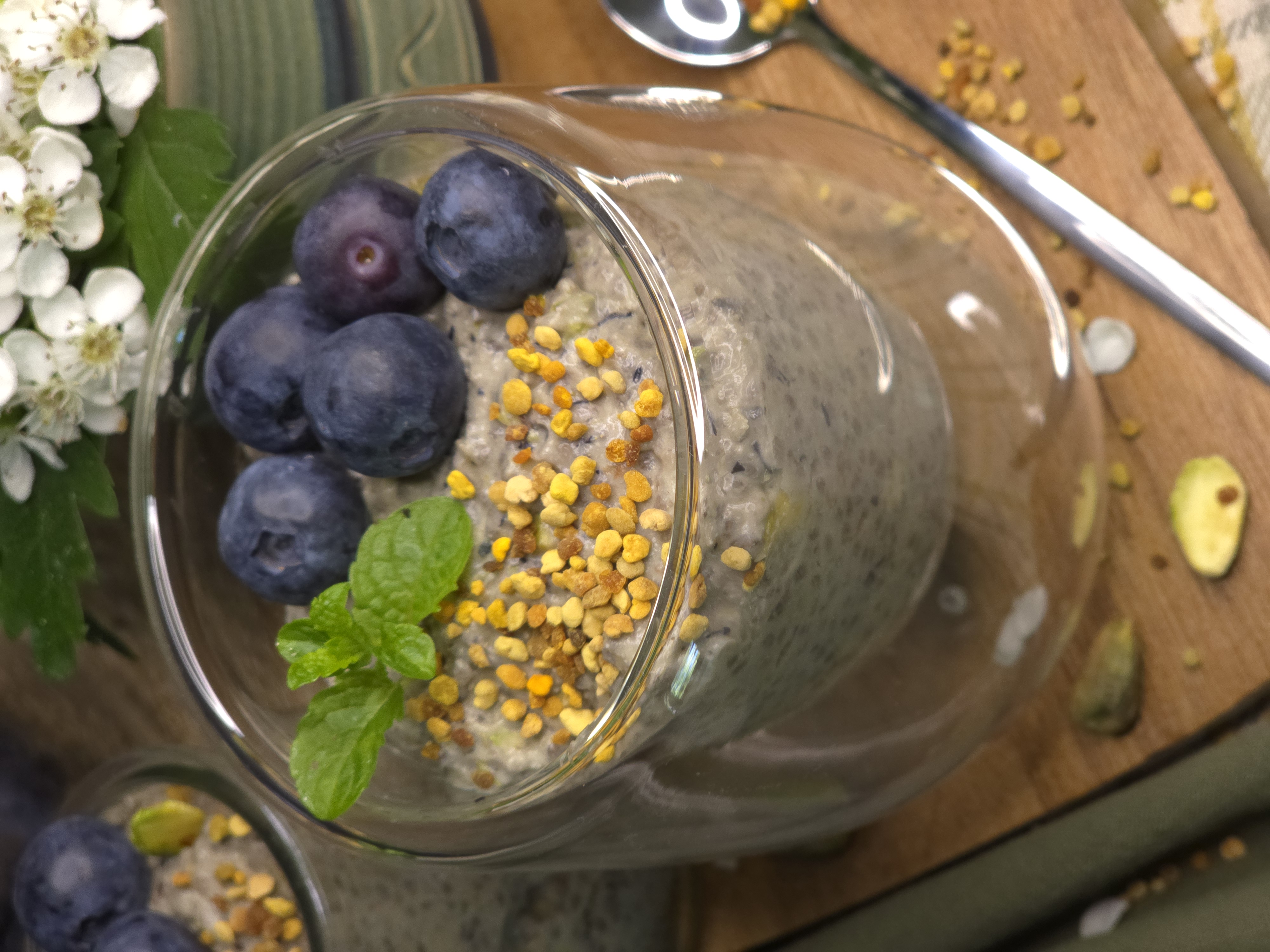 blueberries avocado chia seeds pudding recipe